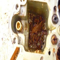 Откуда вода в карбюраторе