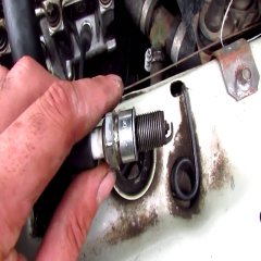 Как проверить искру на инжекторе по цвету