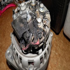 Почему перегорает генератор на автомобиле