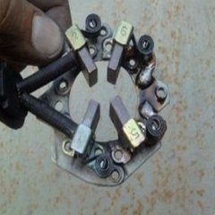 Как проверить и заменить щётки стартера