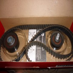 Как самостоятельно заменить ремень грм на Приоре