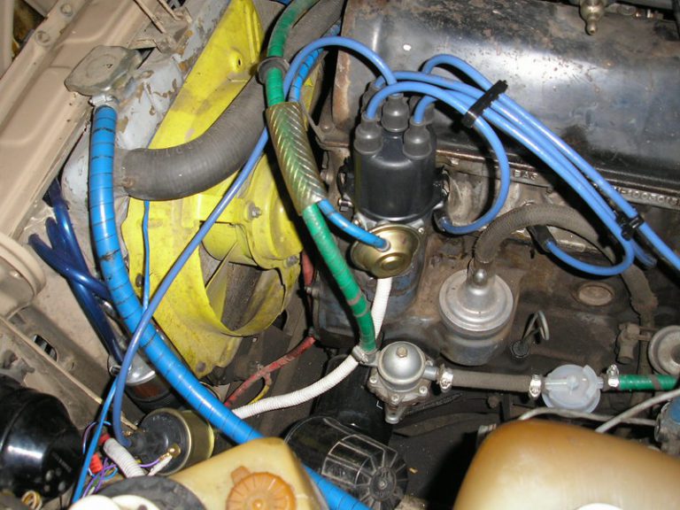 Как подсоединить провода зажигания к катушке зажигания