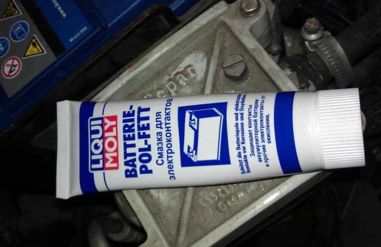 Чем смазать замок зажигания автомобиля и как это сделать