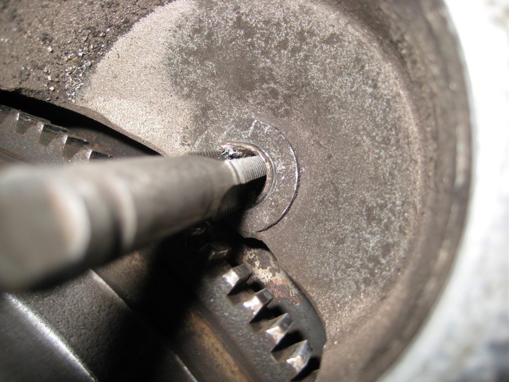 Как снять втулку стартера: как менять втулку на стартере